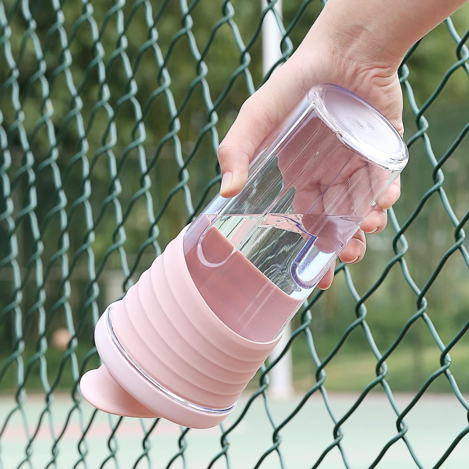 Shaker Bottle for Protein Mixes，24 oz，Protein Shaker Bottles with Whisk Ball, Mixer Bottle, Protein Bottle,Portable Pre Workout Whey Protein Drink Shaker Cup，Pink